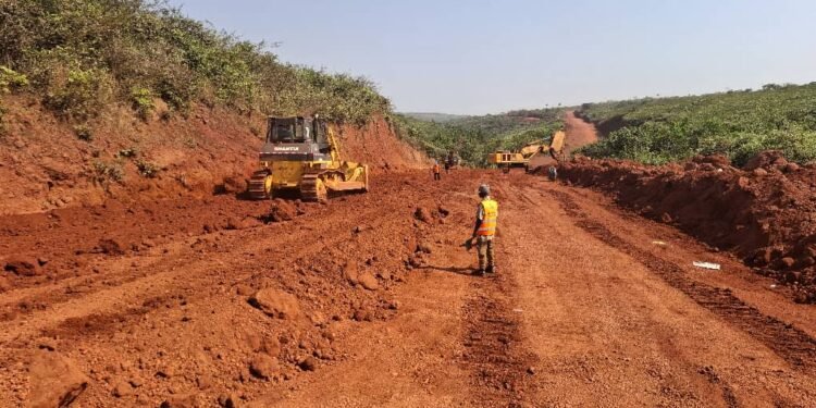 MINES La Guinée relance un de ses moteurs miniers avec la reprise de l’exploitation d’AGB2A-GIC