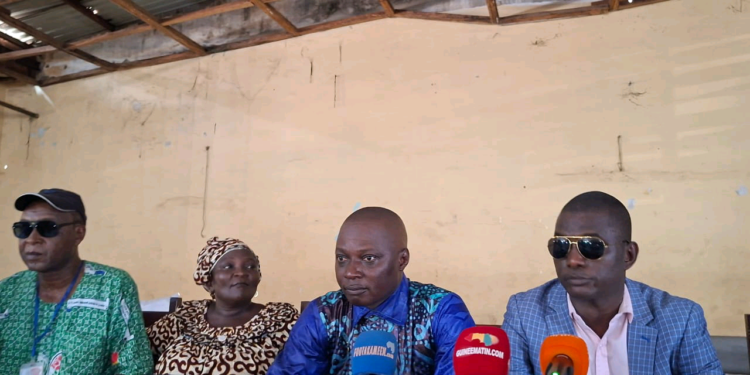 L&rsquo;intersyndicale de L&rsquo;éducation hausse le ton:  » Nous négocierons cette fois ci dans la grève… »