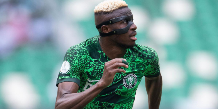 Sport: Mauvaise nouvelle pour l'attaquant Nigérian Victor Osimhen