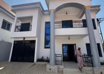 Guinée: Mamadi Doumbouya honore la mémoire de taban sylla   