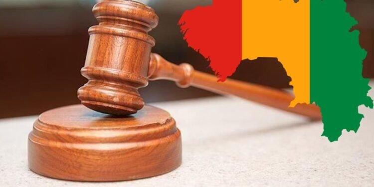 Guinée: La justice guinéenne a annoncé l&rsquo;interpellation et l&rsquo;inculpation de plusieurs individus soupçonnés de liens avec des réseaux terroristes    