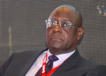 Procès de Loncény Nabé : l&rsquo;ancien gouverneur de la BCRG devra attendre le 31 juillet 2026
