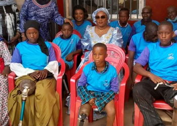 Guinée : Topaz Guinée et ses partenaires lancent une campagne de pose gratuite de 650 prothèses orthopédiques à Conakry