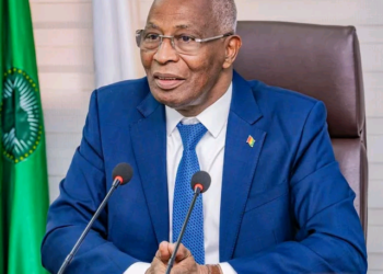 Éducation : Amadou Oury Bah convoque les syndicats à quelques jours de la rentrée scolaire