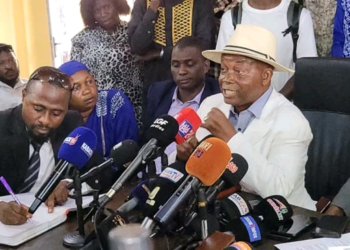 Guinée: Aboubacar Soumah dénonce une violation présumée du protocole d’accord sur le recrutement des enseignants
