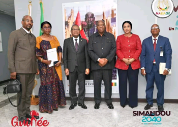 Cinq nouveaux ambassadeurs reçus par le ministre guinéen des Affaires étrangères