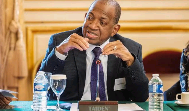 Kabiné Komara distingué par la CEDEAO pour son engagement dans la gestion des ressources en eau