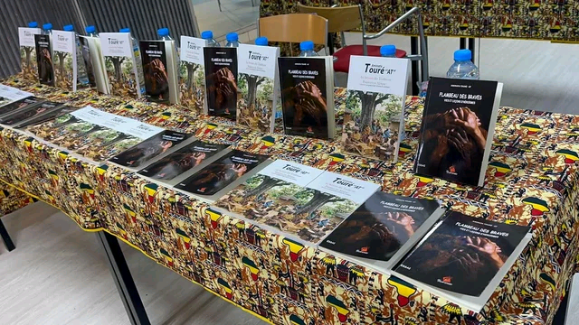 Littérature : Aminata Touré présente deux ouvrages consacrés à la mémoire et aux traditions africaines