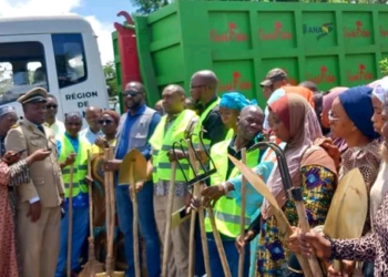 Mamou : l’ANASP dote la région d’un camion et de kits d’assainissement