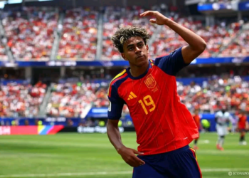 Lamine Yamal frappe d’entrée et donne l’avantage à l’Espagne à Wembley
