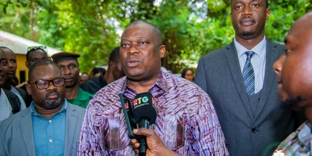 Guinée : le ministère de l’Environnement lève la suspension des activités d’exploitation et de transport du bois