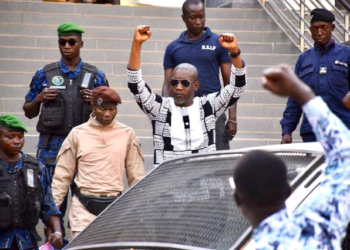 Guinée : Le président de la République, Mamadi Doumbouya accorde une grâce présidentielle à Aliou Bah, leader du MoDeL