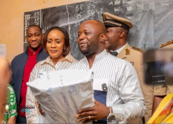 Guinée : François Bourouno lance le concours de recrutement de 6 000 enseignants