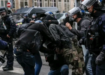 Belfort : l’interpellation d’un adolescent dans un cours d’eau déclenche une polémique en France