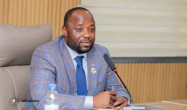 Recrutement de 6 000 enseignants en Guinée : la date du concours avancée au samedi 17 octobre