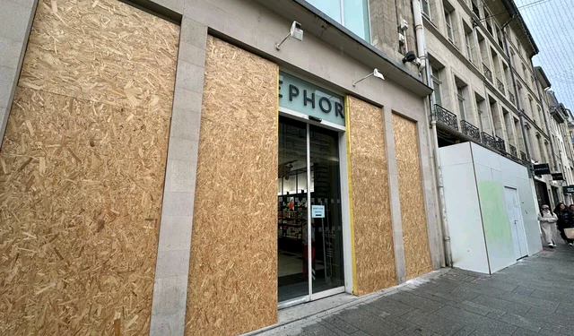 France : les commerçants sur le qui-vive face à une nouvelle journée de mobilisation