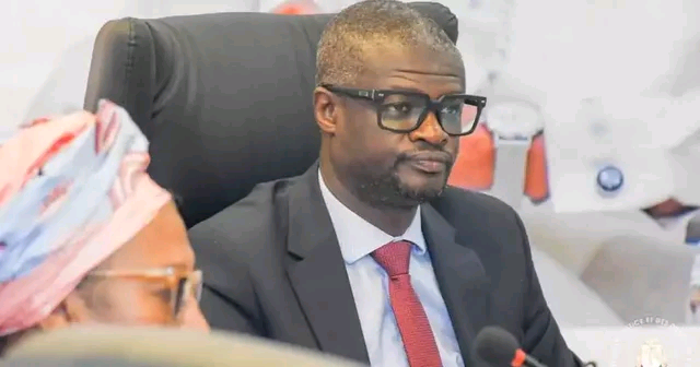 « Une perspective de reconstruction personnelle » : le ministre de la Justice explique le parcours des 217 graciés