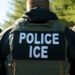 États-Unis : un jeune immigré guinéen recherché après sa libération par la police de New York, l’ICE dénonce