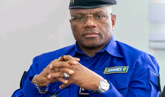 Guinée : le général Cheick Gadiri Condé sacré « Meilleur Manager Africain de la Modernisation Douanière et de la Sécurité Financière
